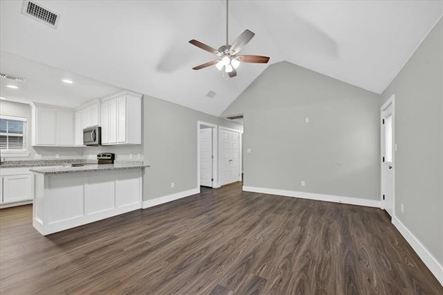 1032 Ray Drive - Photo 2