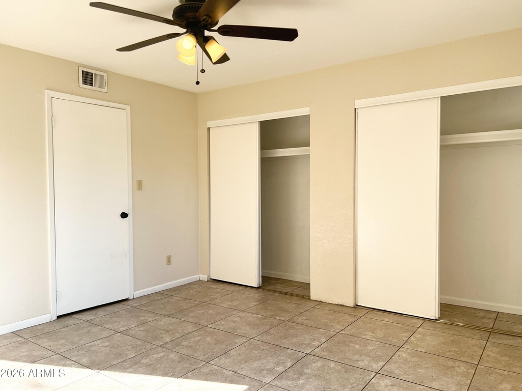 540 N May Street - Photo 13