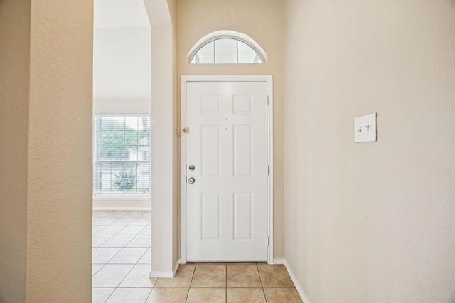 1207 Cedar Springs Drive - Photo 2