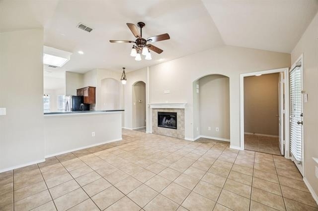 1207 Cedar Springs Drive - Photo 3