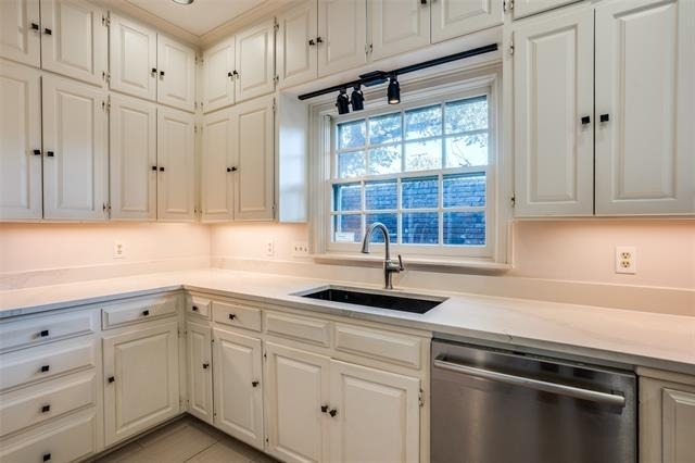 4100 Lovers Lane - Photo 13