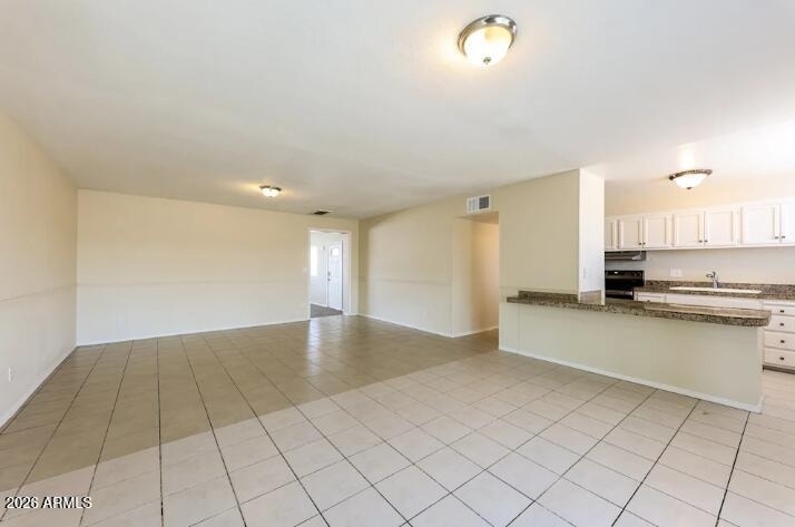 3132 W Surrey Avenue - Photo 2