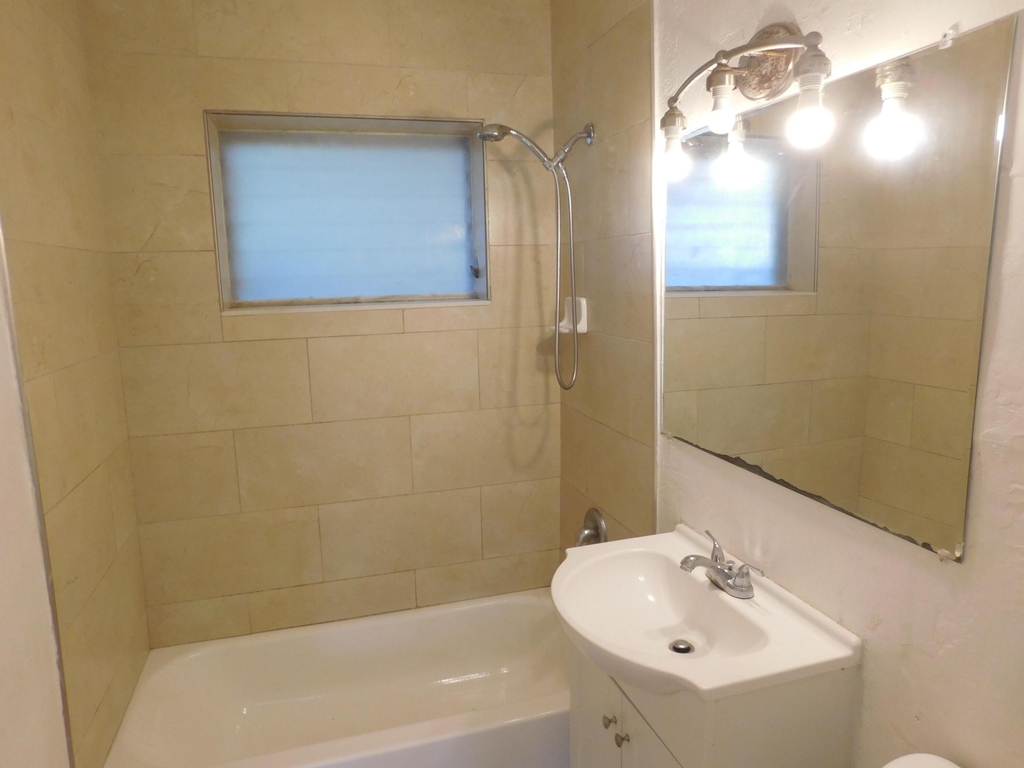 435 Nw 30th Avenue - Photo 17