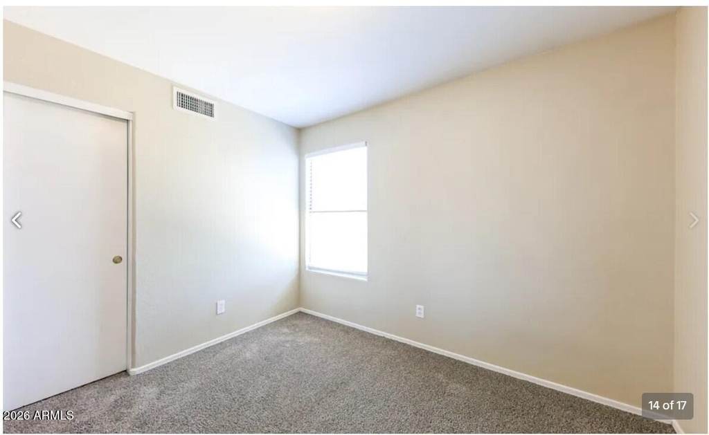 12937 W Holly Street - Photo 11