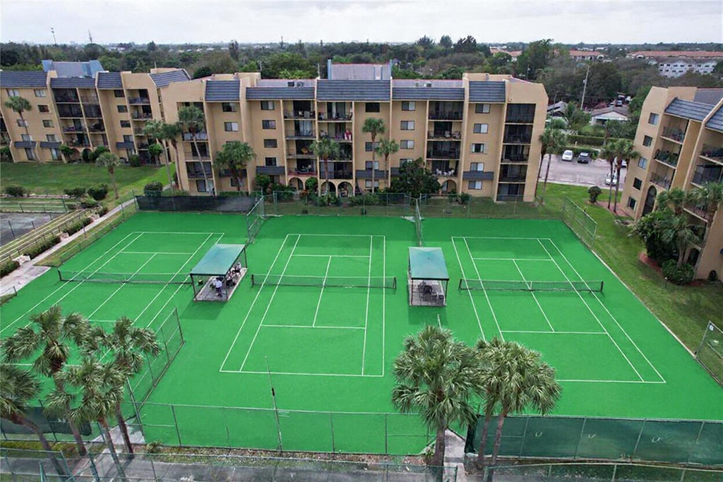 2788 Tennis Club Drive - Photo 24