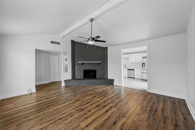 4940 Watkins Drive - Photo 4