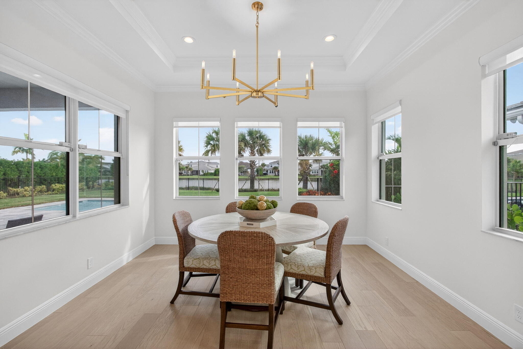 9249 Crestview Circle - Photo 7