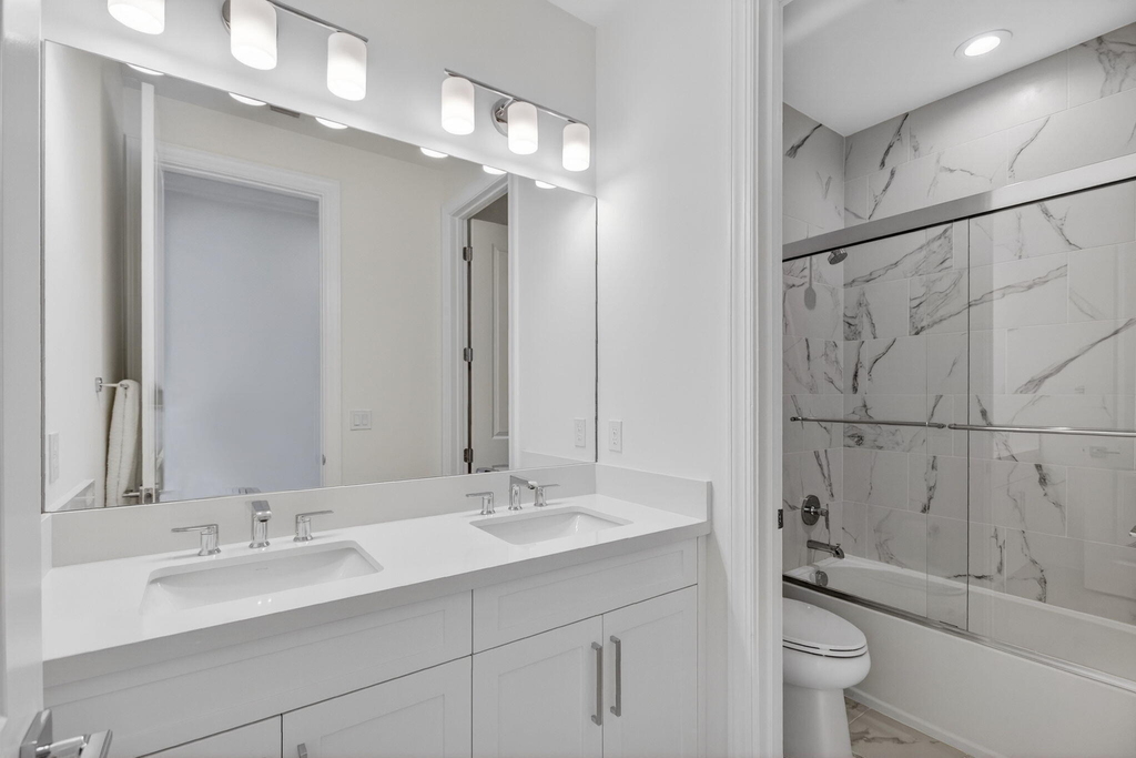9249 Crestview Circle - Photo 19