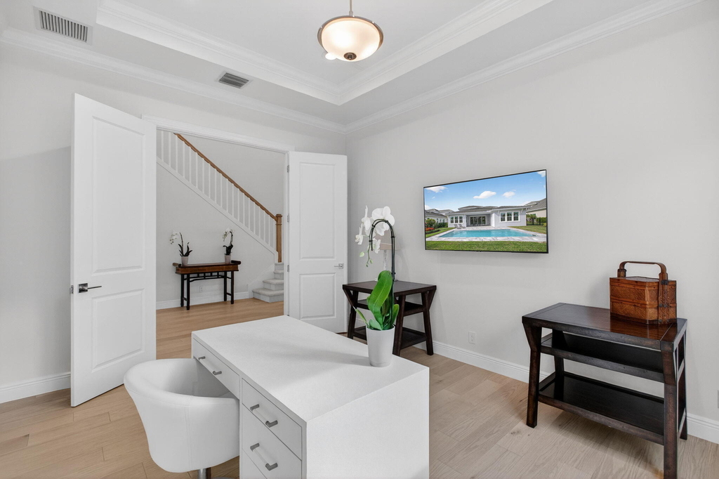 9249 Crestview Circle - Photo 10