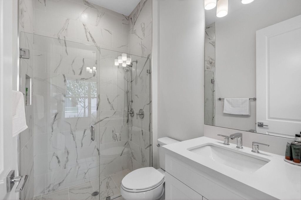 9249 Crestview Circle - Photo 22