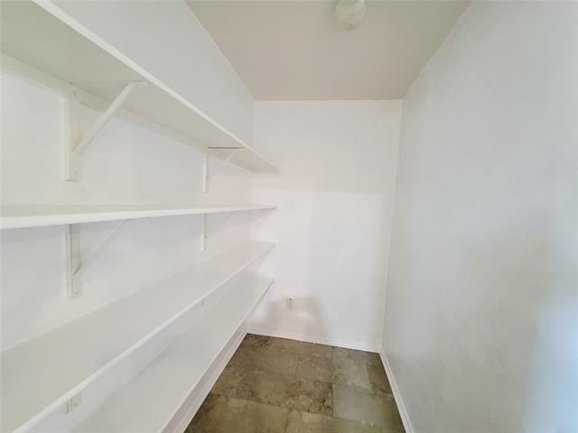 10032 Daly Drive - Photo 10