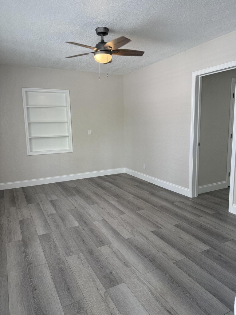 112 Lake Avenue - Photo 17