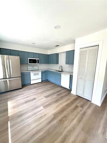 813 Panay Way Drive - Photo 4