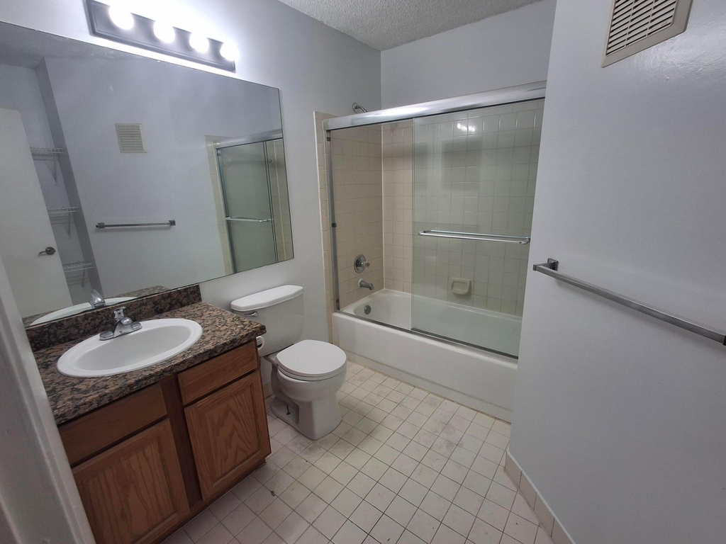 721 Lyons Road - Photo 10