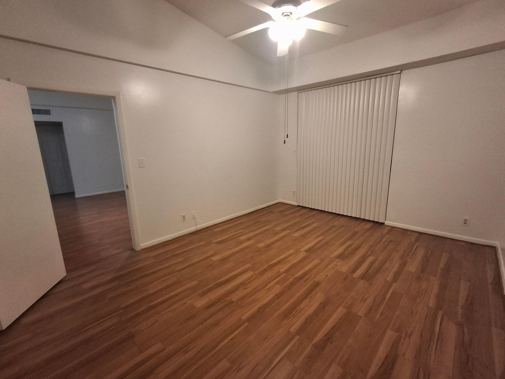 721 Lyons Road - Photo 14