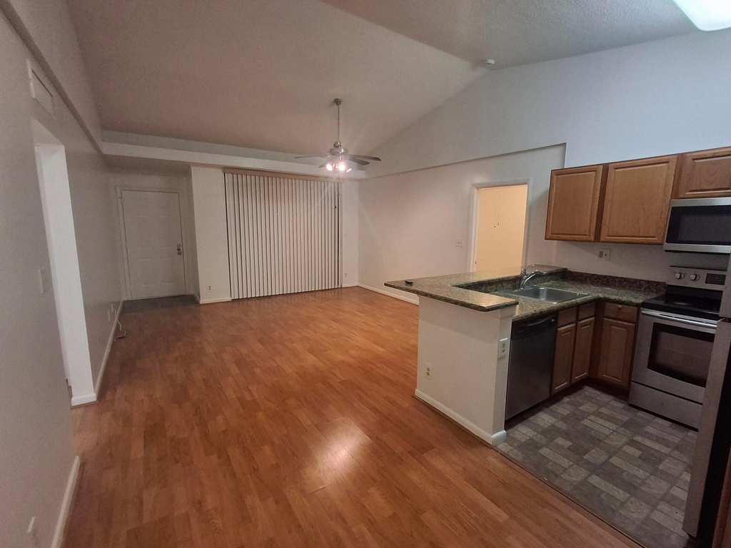 721 Lyons Road - Photo 3