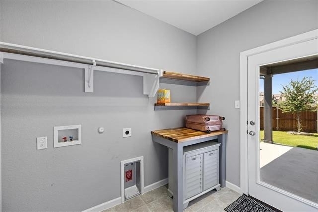 12405 Iveson Drive - Photo 2