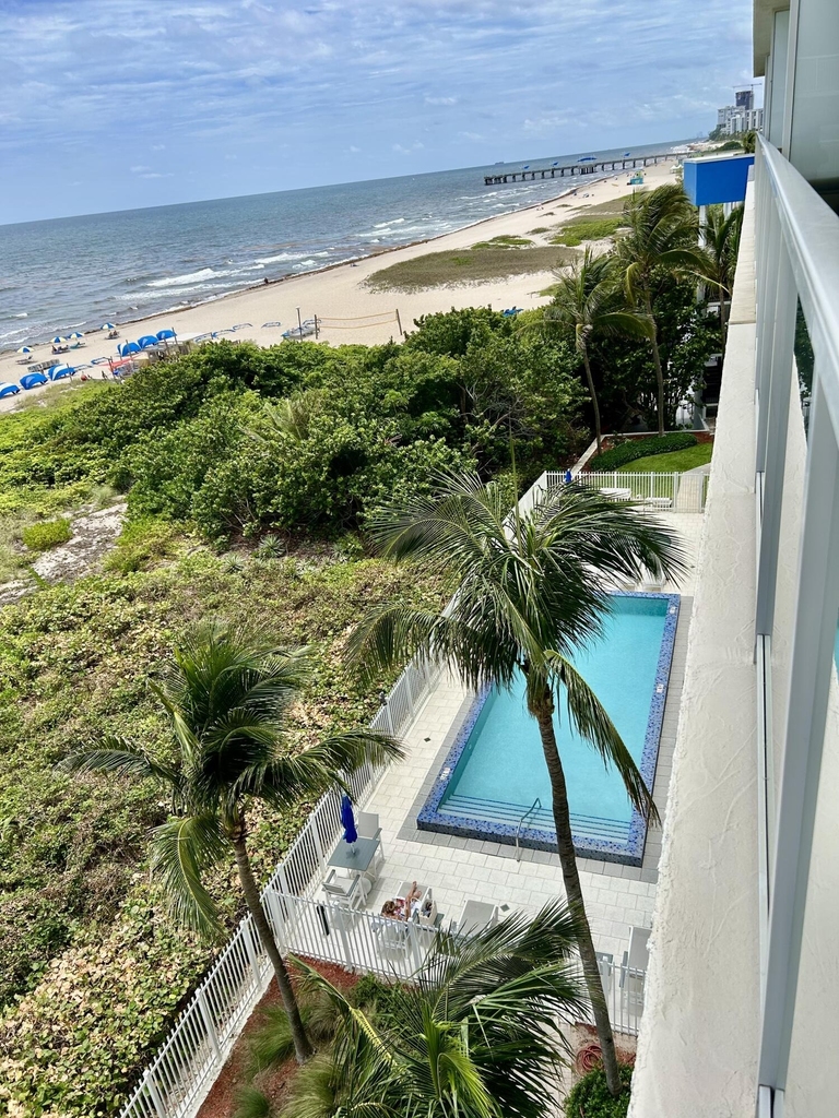 704 N Ocean Boulevard - Photo 1