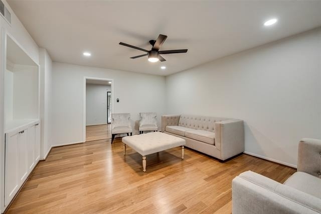 611 Ray Andra Drive - Photo 4