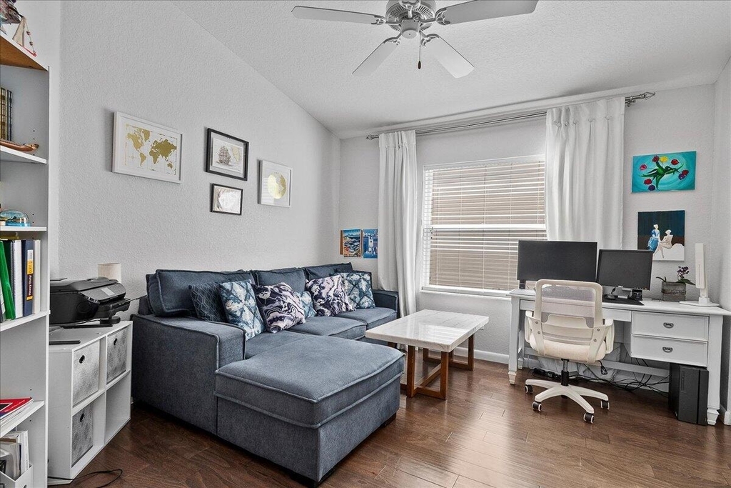 15151 Banbury Way - Photo 24