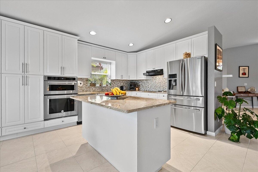 15151 Banbury Way - Photo 8