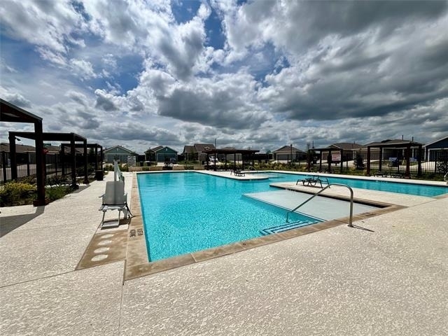 8716 Whistling Duck Drive - Photo 0