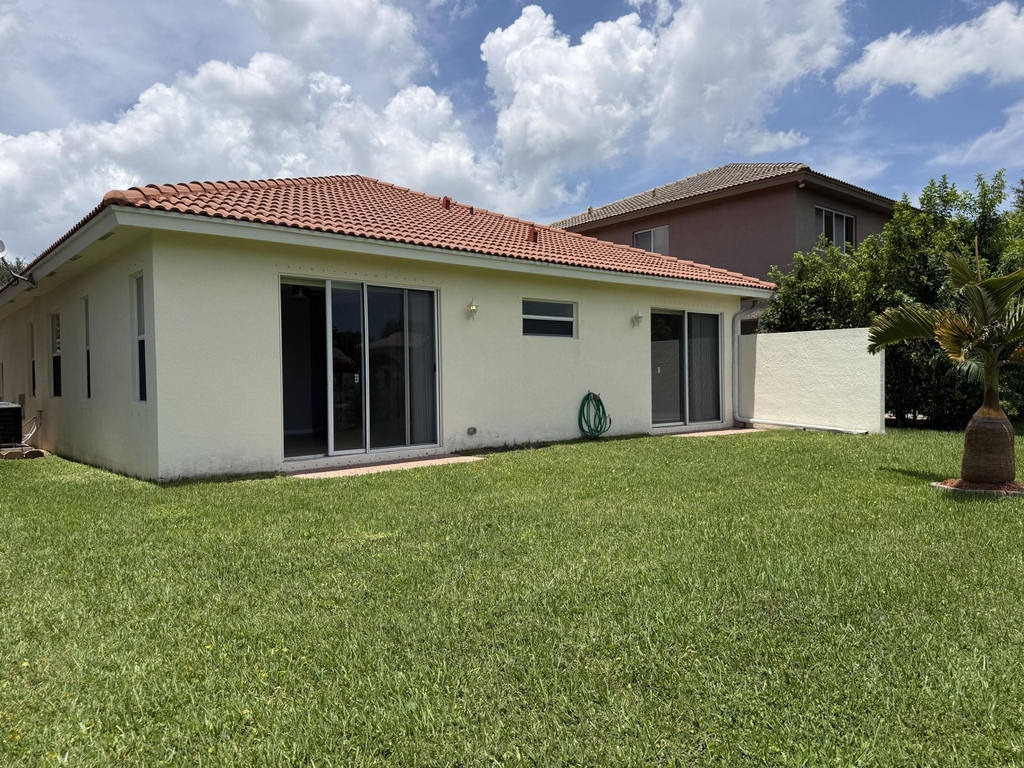 9084 Silver Glen Way - Photo 21