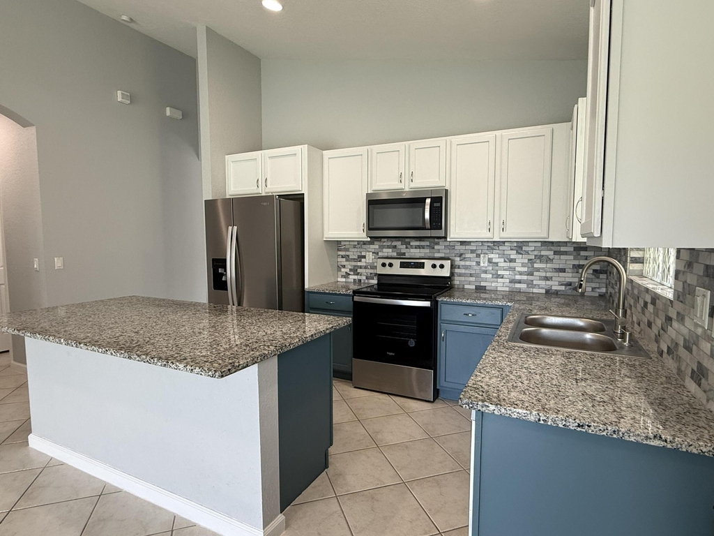 9084 Silver Glen Way - Photo 8