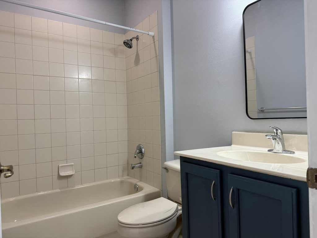 9084 Silver Glen Way - Photo 19