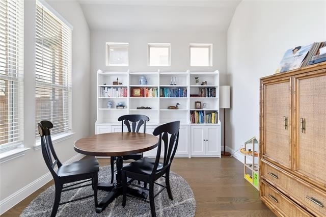 1812 Scotney Court - Photo 10