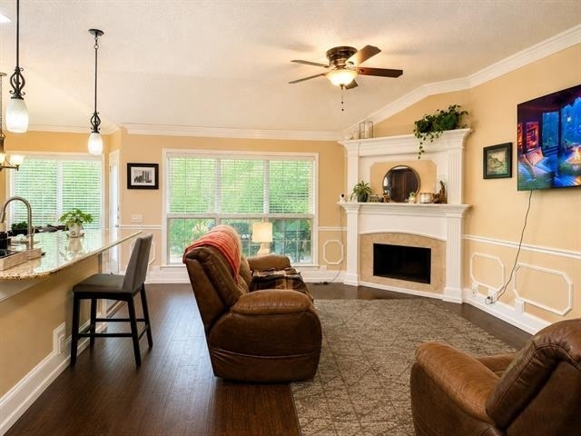 1122 Dove Drive - Photo 0