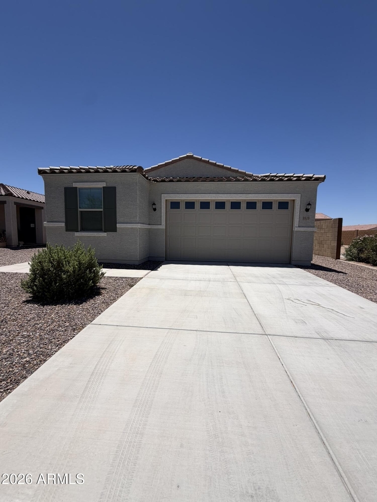 1515 W Pima Avenue - Photo 0