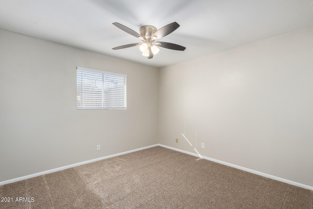 2612 E Lemon Street - Photo 18