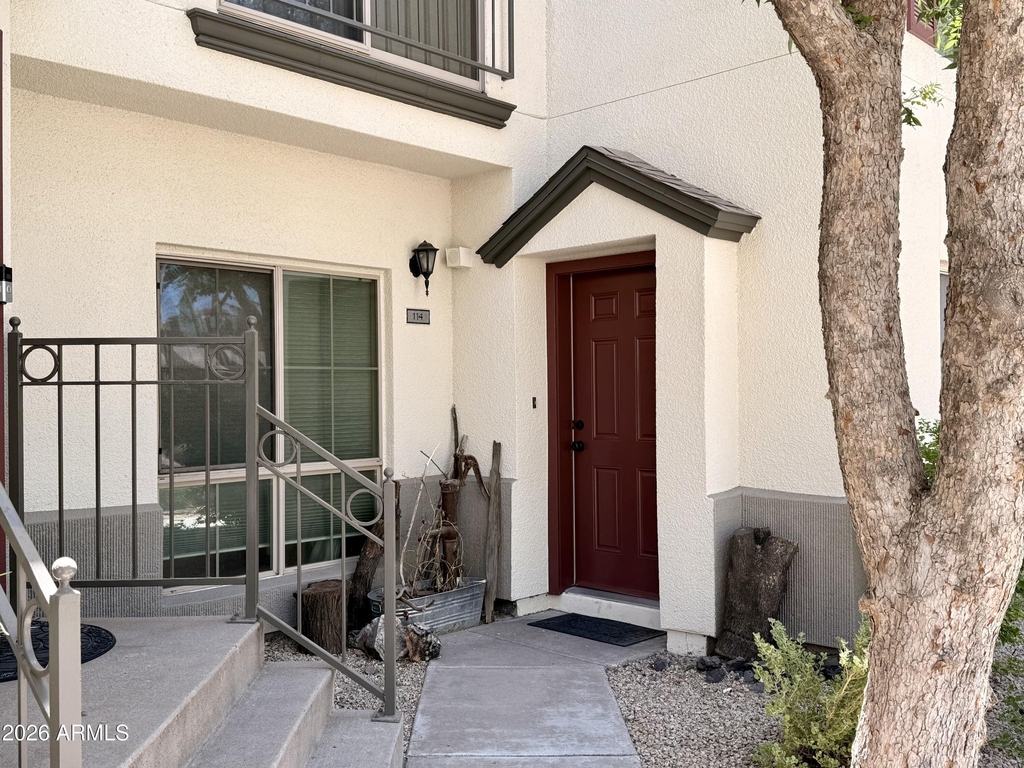 100 E Fillmore Street - Photo 0
