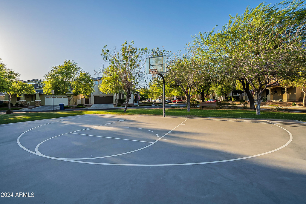 21080 W Almeria Road - Photo 19