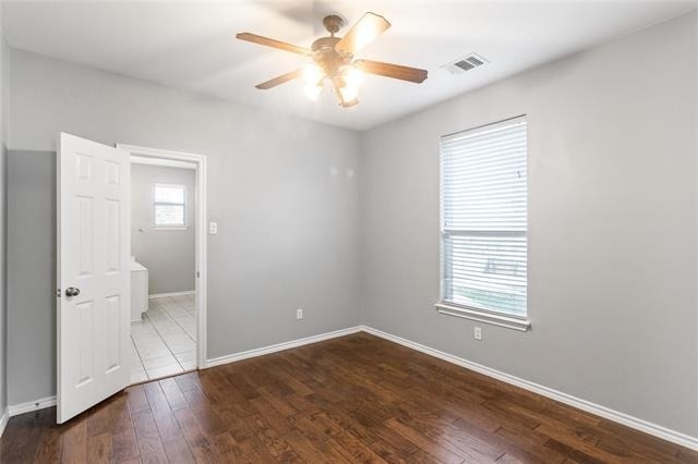 504 Connemara Court - Photo 35