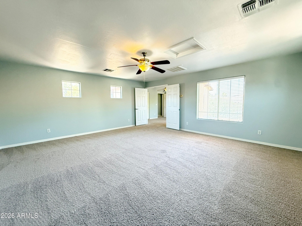 3998 W Roundabout Circle - Photo 20