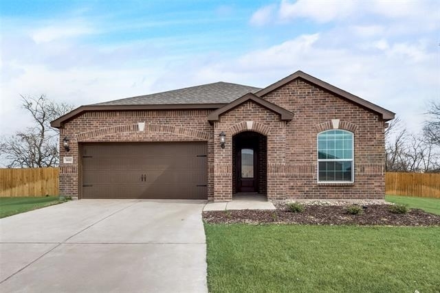 800 Jackel Drive - Photo 0