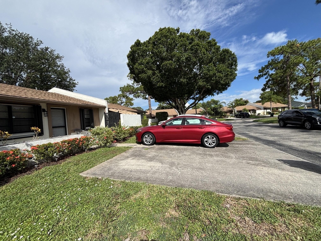 6132 Fairfield Circle - Photo 7