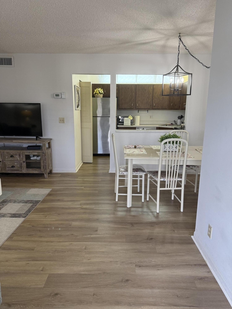 133 Lake Pine Circle - Photo 3