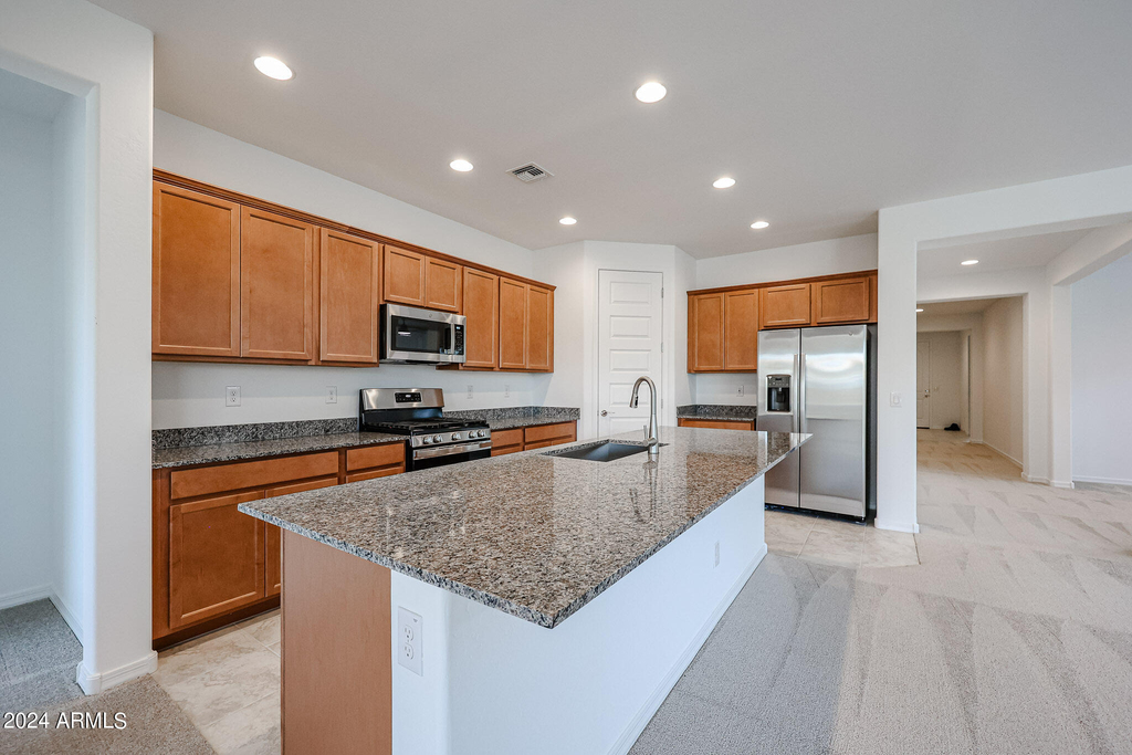 8752 W Medlock Drive - Photo 2
