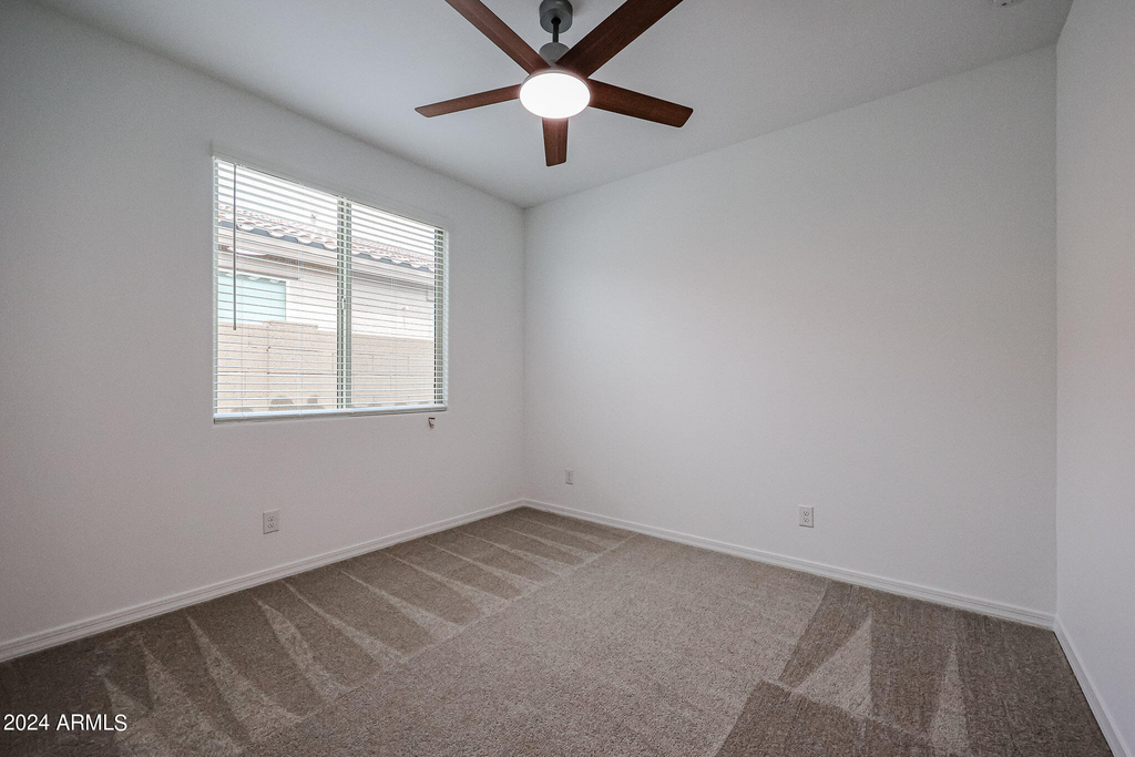 8752 W Medlock Drive - Photo 36