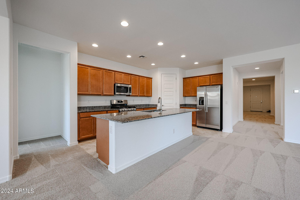 8752 W Medlock Drive - Photo 5