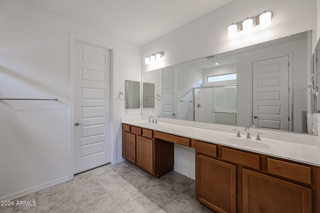 8752 W Medlock Drive - Photo 24