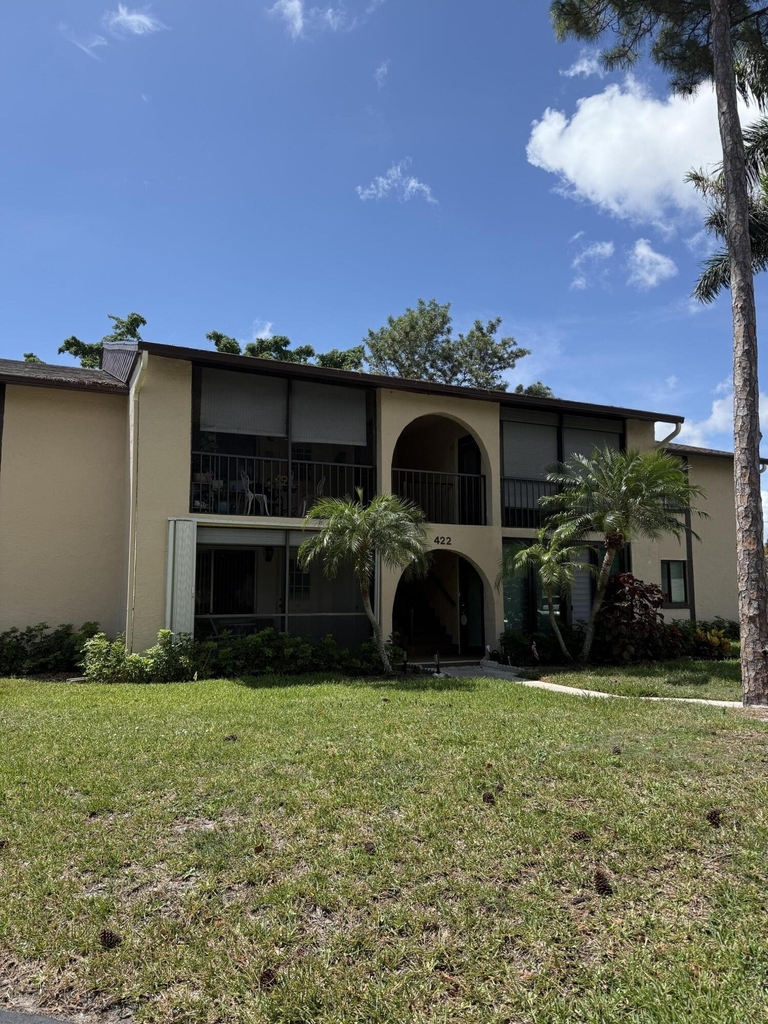 422 Pine Glen Lane - Photo 0