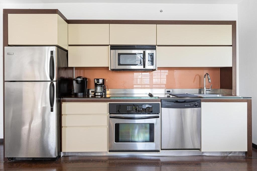 435 21st Street - Photo 8