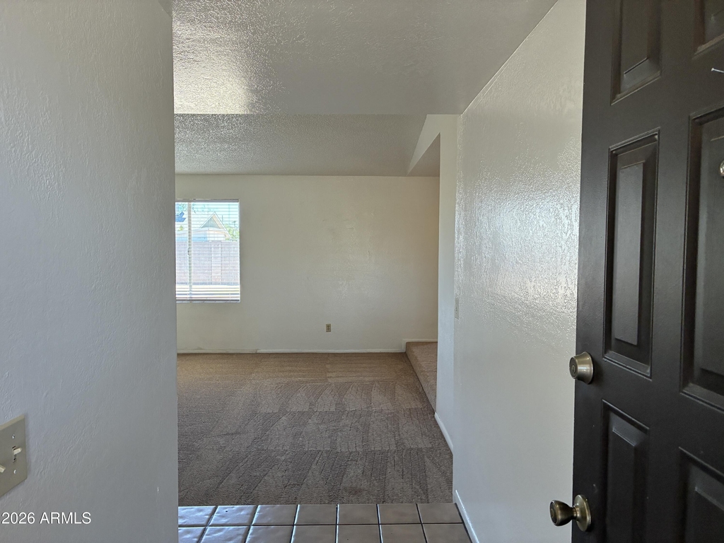5915 W Tierra Buena Lane - Photo 3