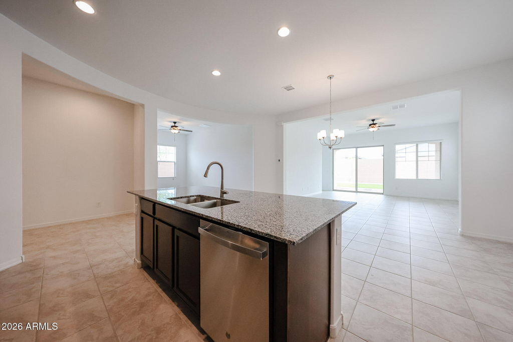 7616 W Bronco Trail - Photo 4