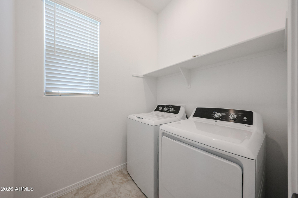 7616 W Bronco Trail - Photo 18