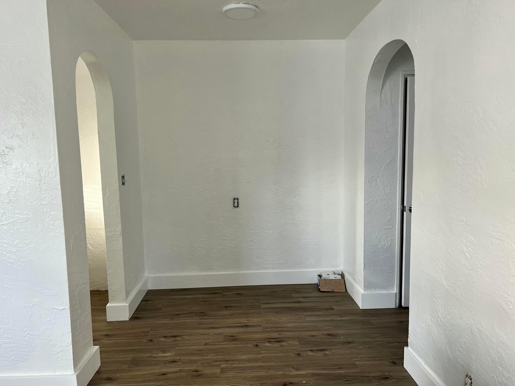 1739 Moffett Street - Photo 6